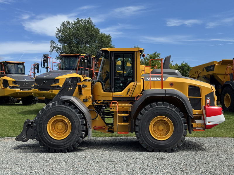 wheel loader Volvo L 120 H NEW